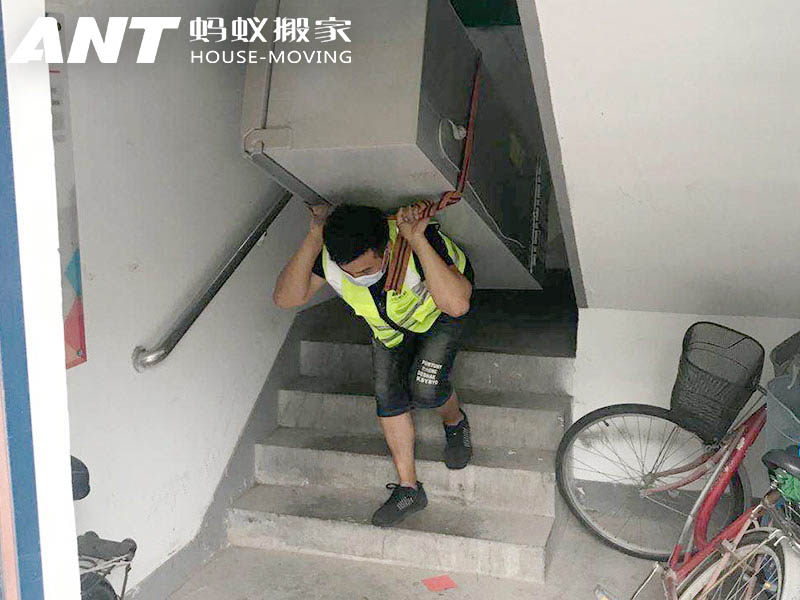 6月校园学生搬家注意事项?